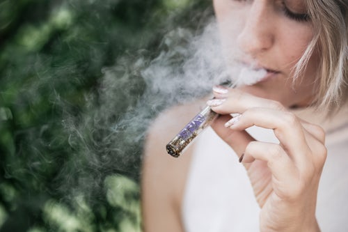 Methods to Quit Smoking: The Power of the e-Cigarette